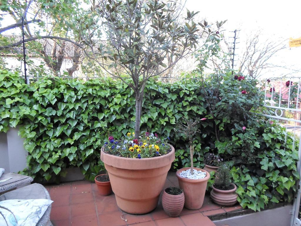 Melville Turret Guesthouse Johannesburg Exterior foto